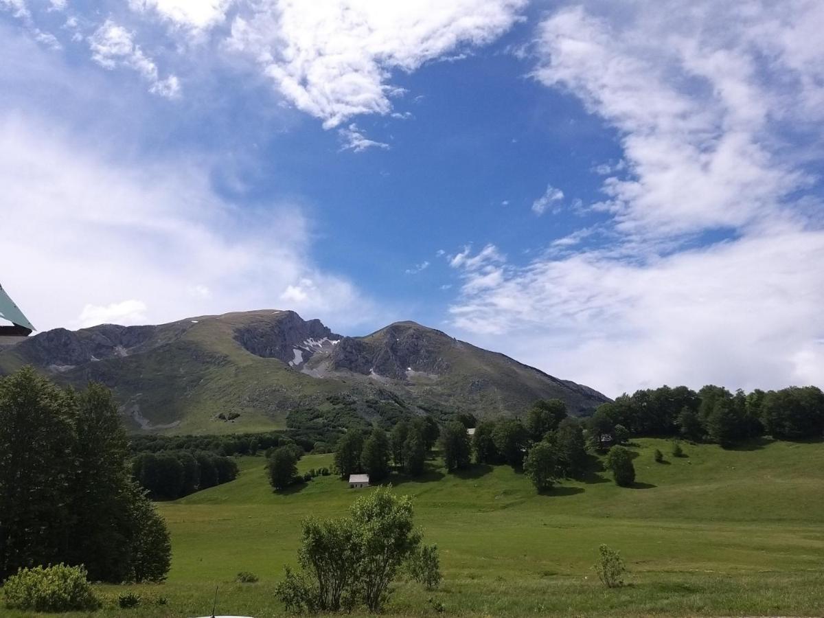 Apartmani I Restoran Sljeme Žabljak エクステリア 写真