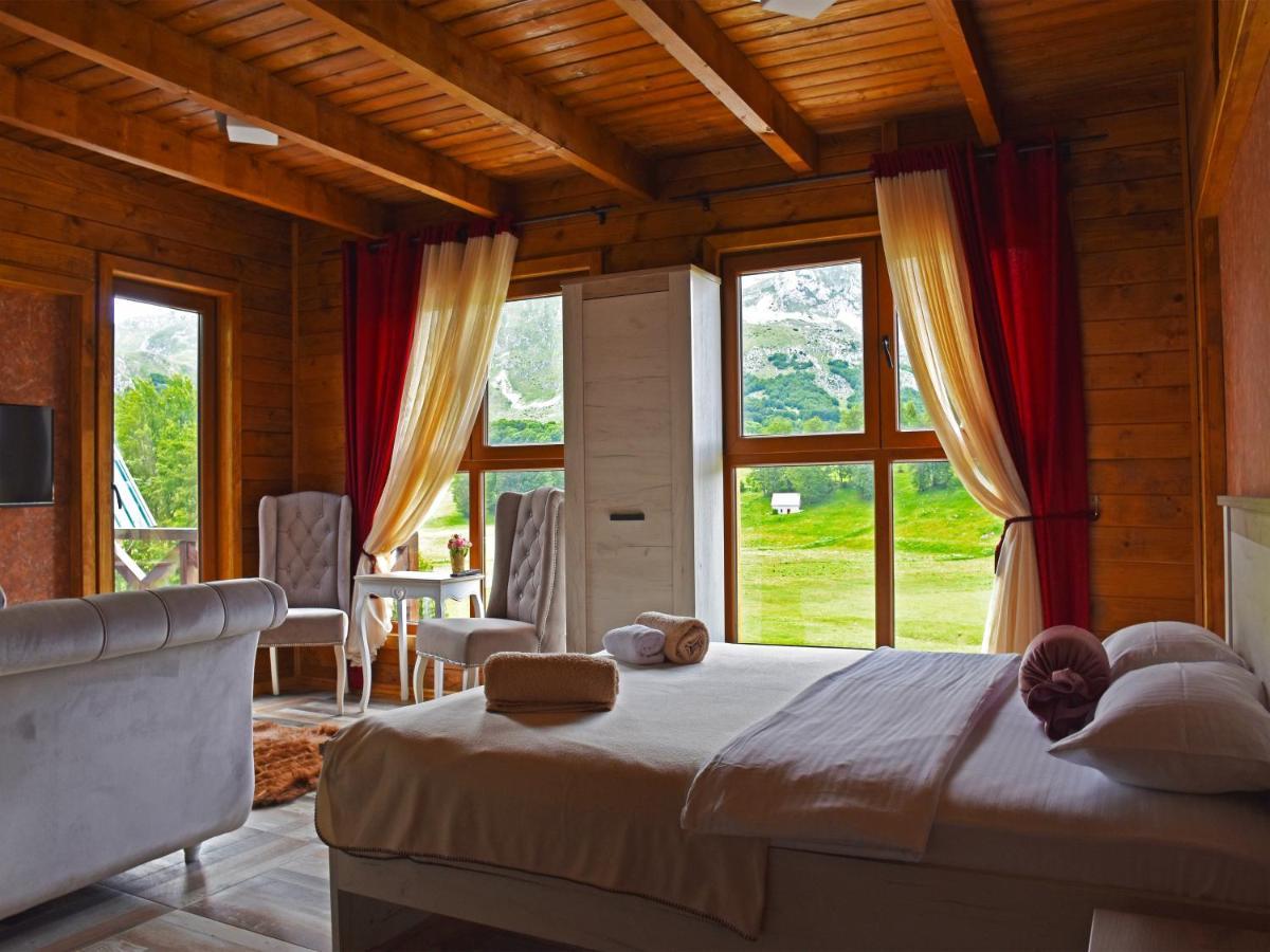Apartmani I Restoran Sljeme Žabljak エクステリア 写真